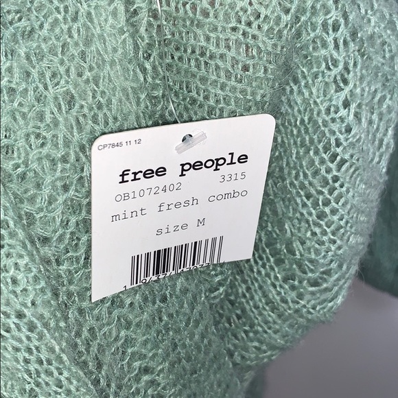 NWT FREE PEOPLE Mint cable-knit pullover crewneck sweater - Picture 6 of 8